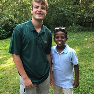 Meet your Posher, Zach